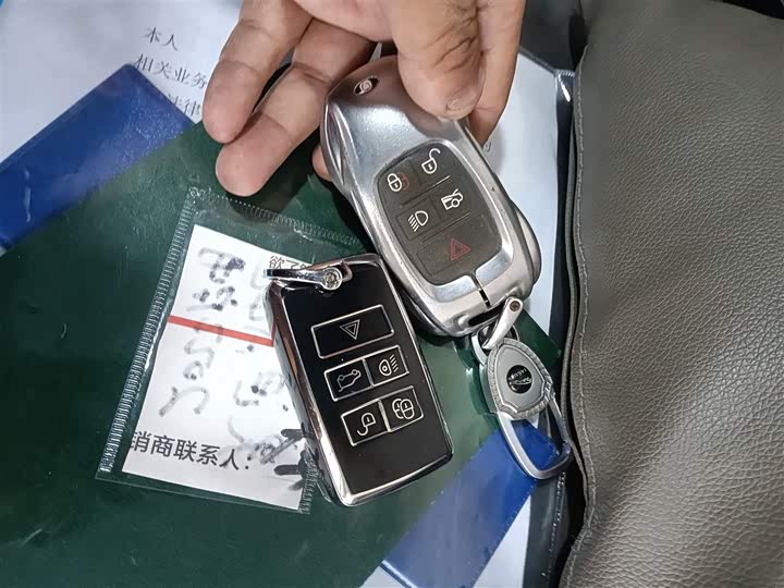 Фото 9 - Jaguar XF L