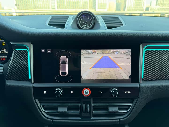 Фото 7 - Porsche Macan