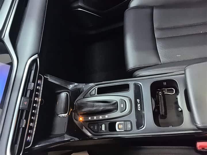 Фото 4 - GAC Trumpchi GS4