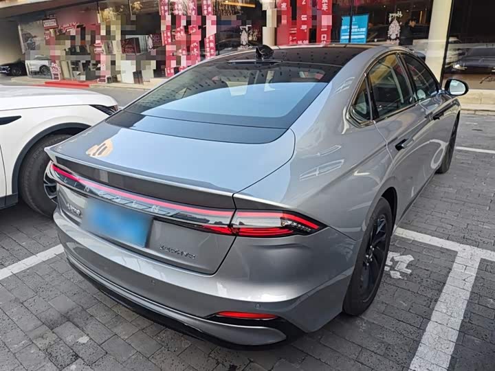 Фото 7 - Lincoln Z (Zephyr)