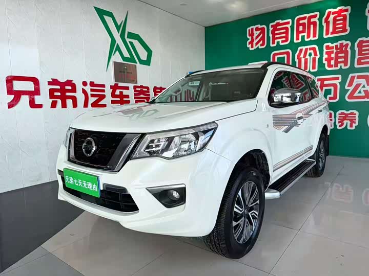 Фото 1 - Nissan Terra