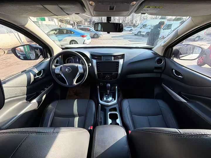 Фото 4 - Nissan Terra