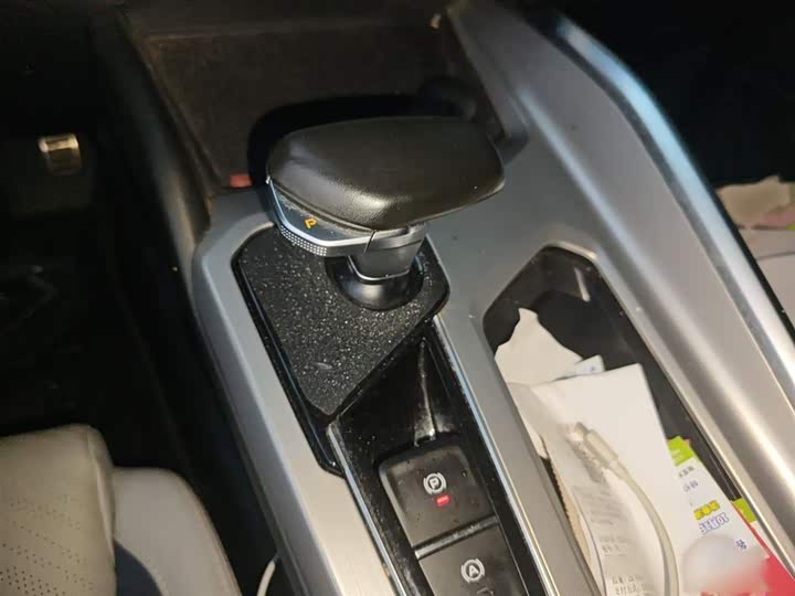 Фото 7 - Geely Preface