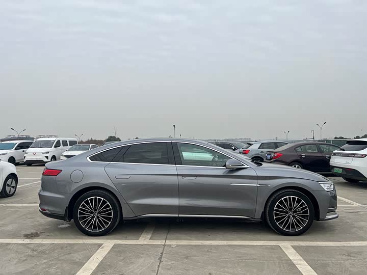 Фото 4 - BYD Han