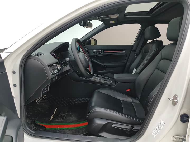 Фото 7 - Honda Civic