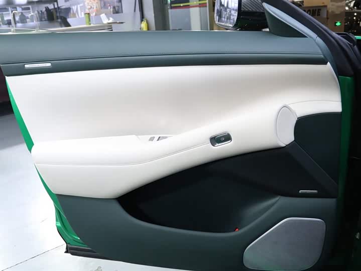 Фото 9 - Xiaomi YU7