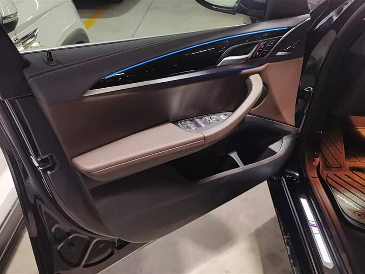 Фото 7 - BMW iX3