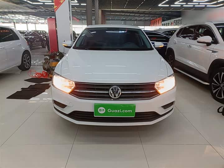 Фото 3 - Volkswagen Bora