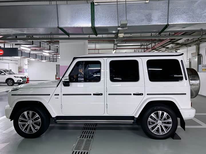 Фото 3 - Mercedes-Benz G-Class