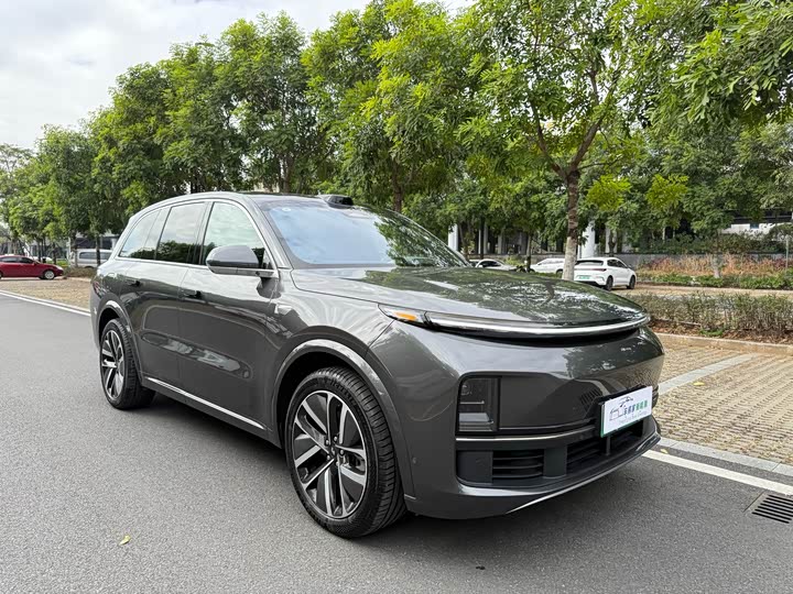 Фото 3 - LiXiang L8