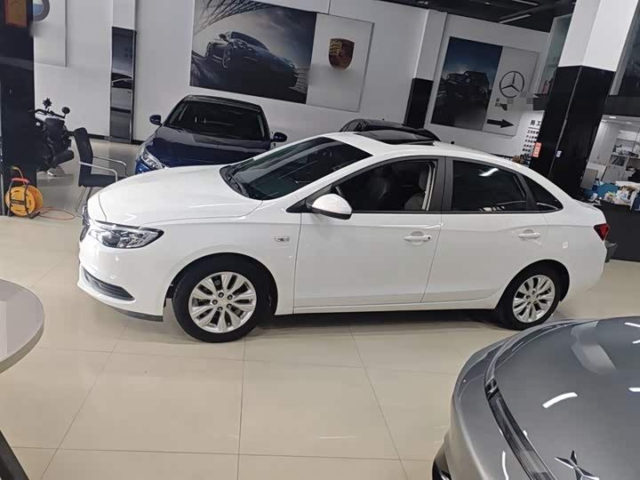 Фото 5 - Buick Excelle GT