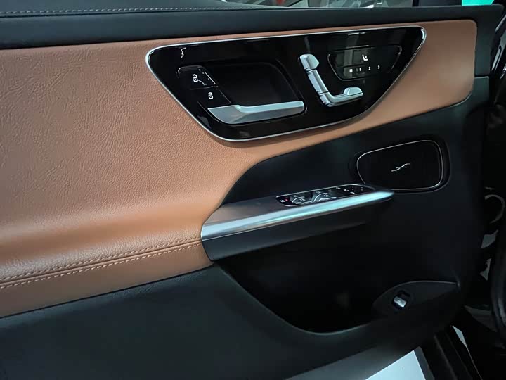 Фото 7 - Mercedes-Benz GLC-Class