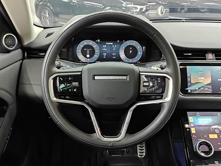 Фото 9 - Land Rover Range Rover Evoque L