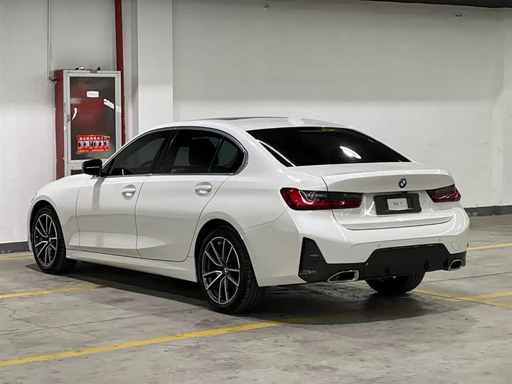 Фото 4 - BMW 3 Series