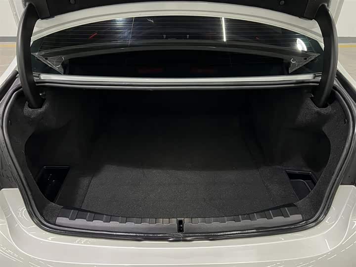 Фото 7 - BMW 3 Series