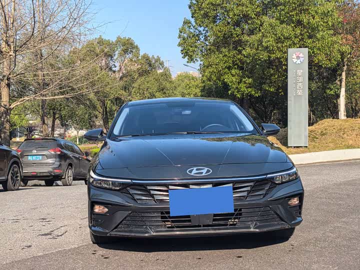 Фото 2 - Hyundai Elantra N line