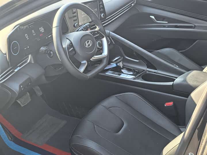 Фото 4 - Hyundai Elantra N line