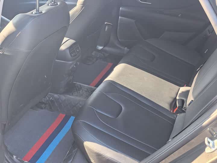 Фото 5 - Hyundai Elantra N line