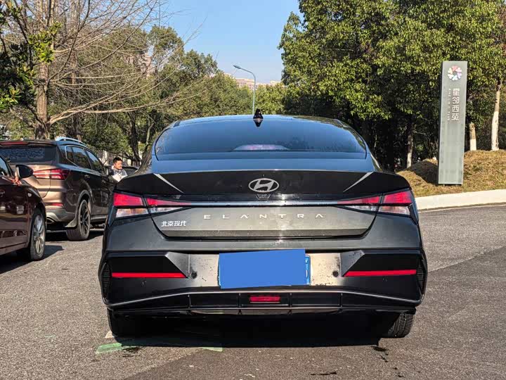 Фото 8 - Hyundai Elantra N line