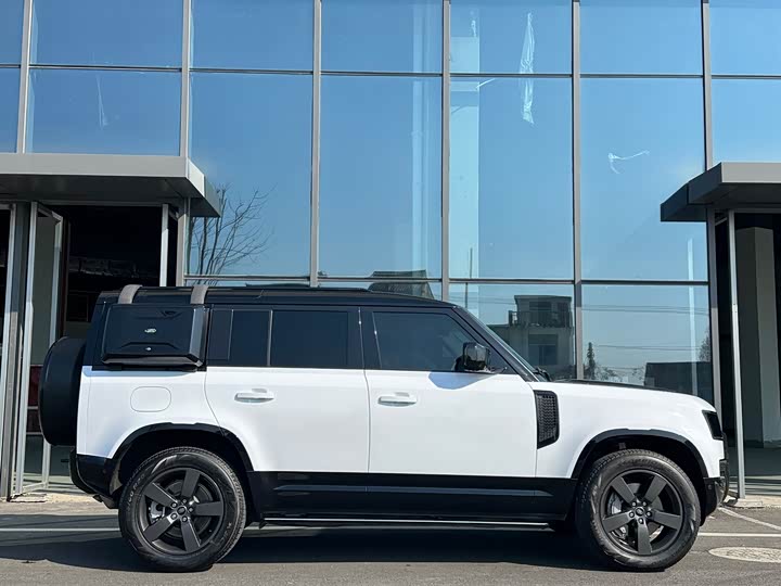 Фото 3 - Land Rover Defender