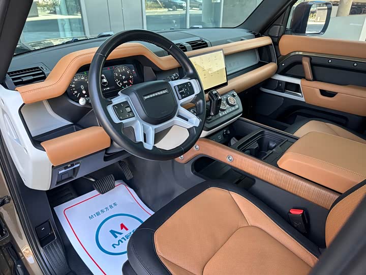 Фото 6 - Land Rover Defender