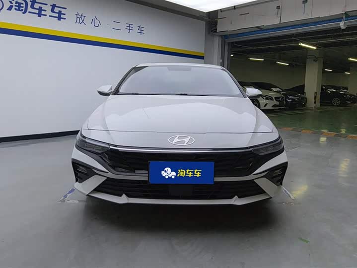 Фото 2 - Hyundai Elantra N line