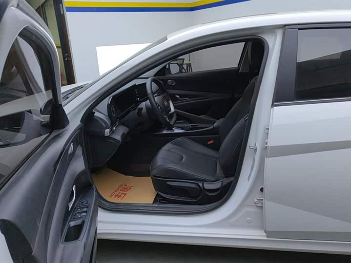 Фото 9 - Hyundai Elantra N line