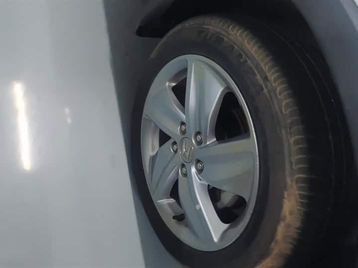 Фото 6 - Honda Vezel