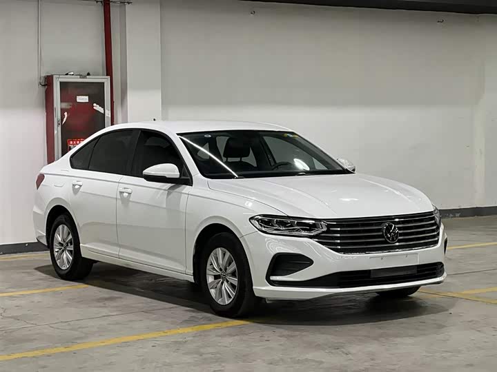 Фото 3 - Volkswagen Lavida