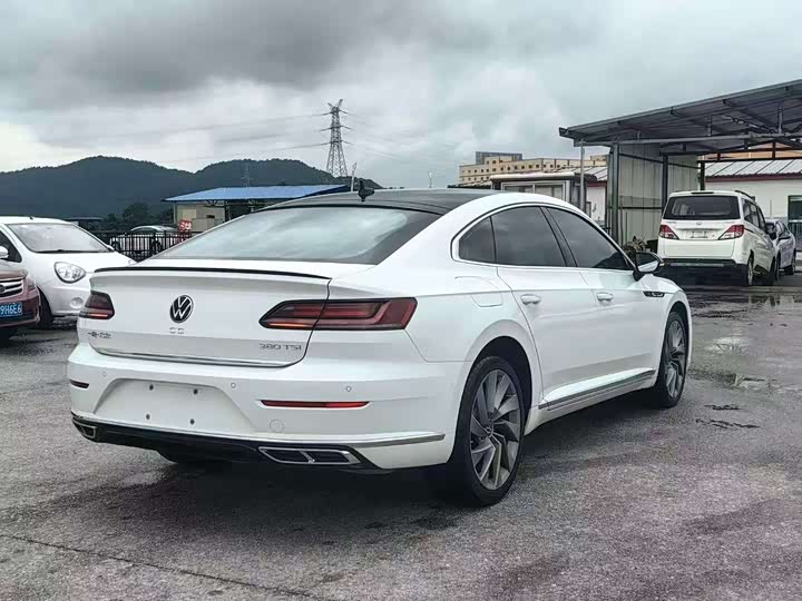Фото 9 - Volkswagen CC