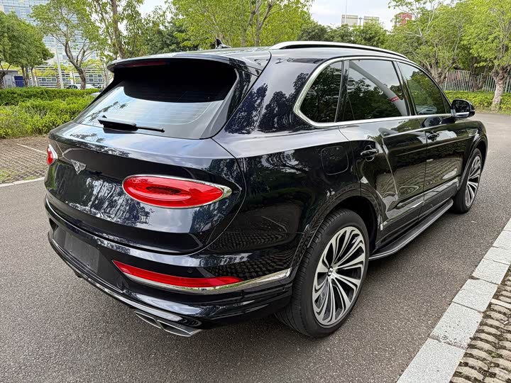 Фото 5 - Bentley Bentayga