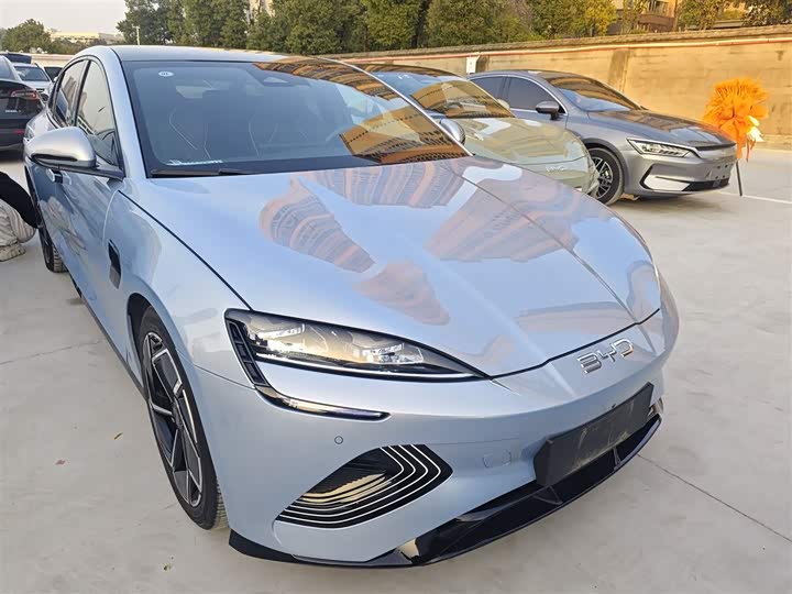 Фото 4 - BYD Seal