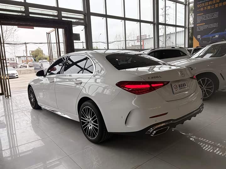 Фото 6 - Mercedes-Benz C-Class