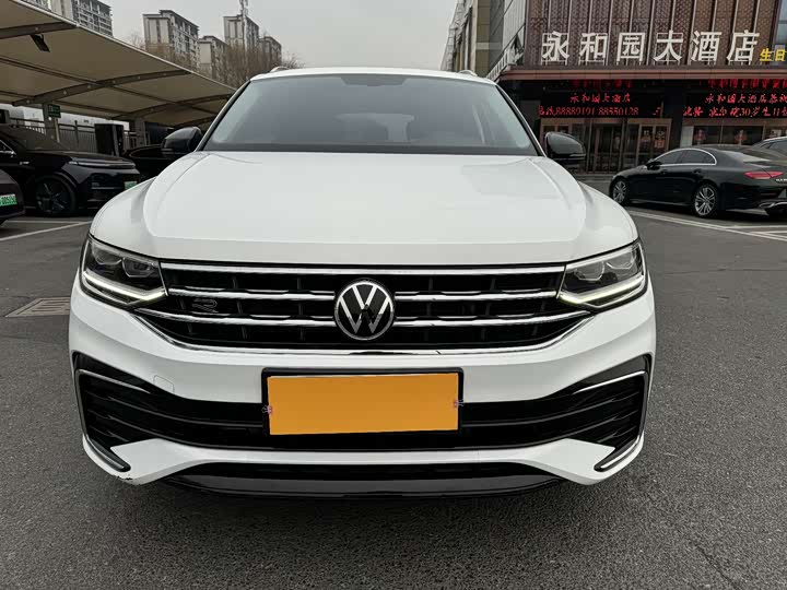 Фото 2 - Volkswagen Tiguan X