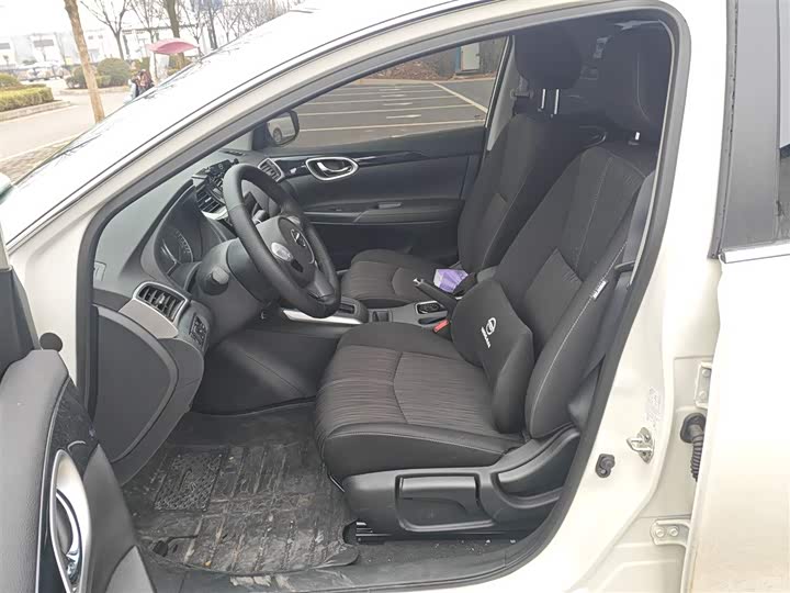 Фото 8 - Nissan Sylphy