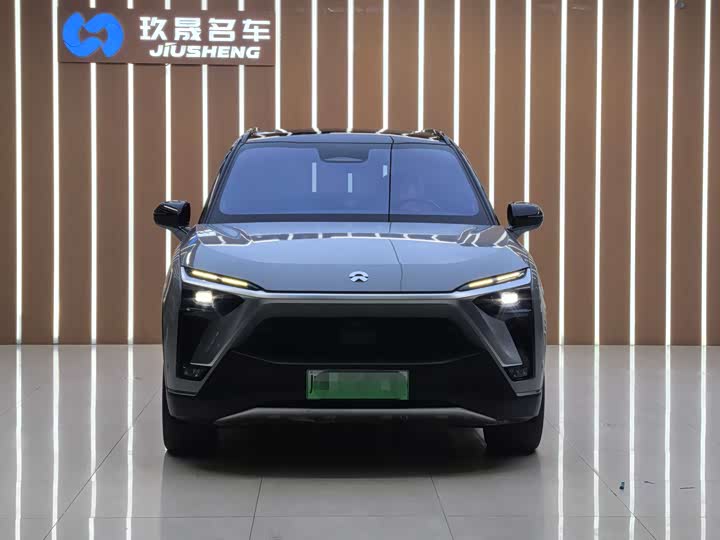 Фото 2 - Nio ES8