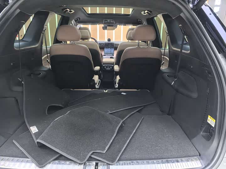 Фото 9 - Nio ES8