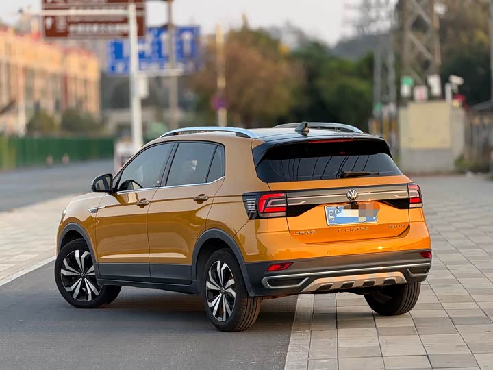 Фото 2 - Volkswagen T-Cross