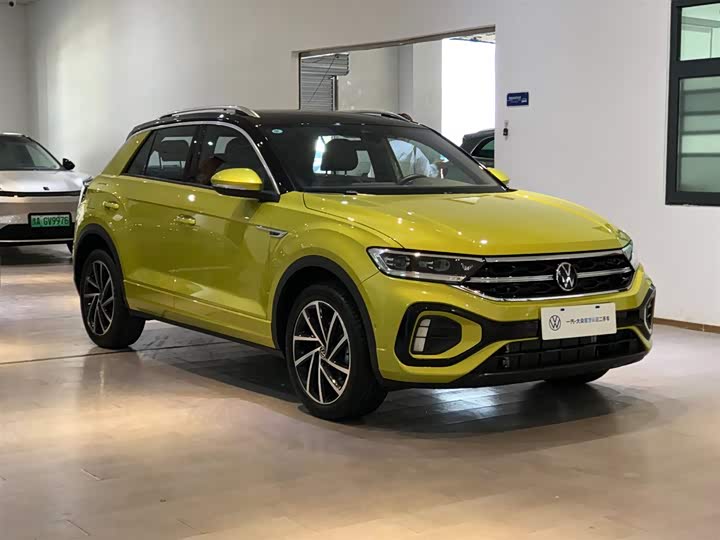 Фото 3 - Volkswagen T-Roc