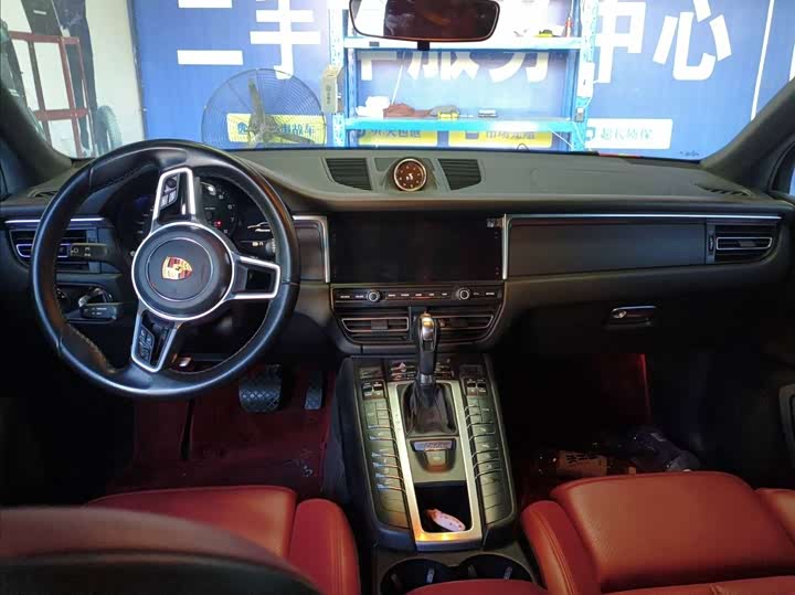 Фото 4 - Porsche Macan