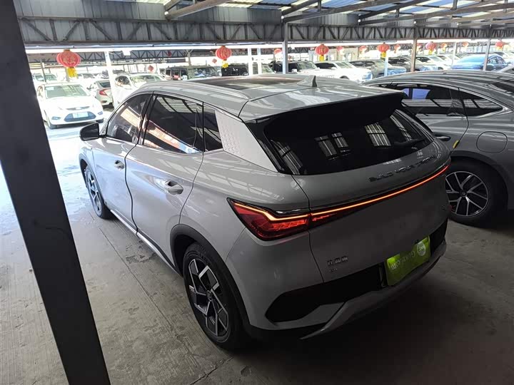 Фото 5 - BYD Yuan Plus