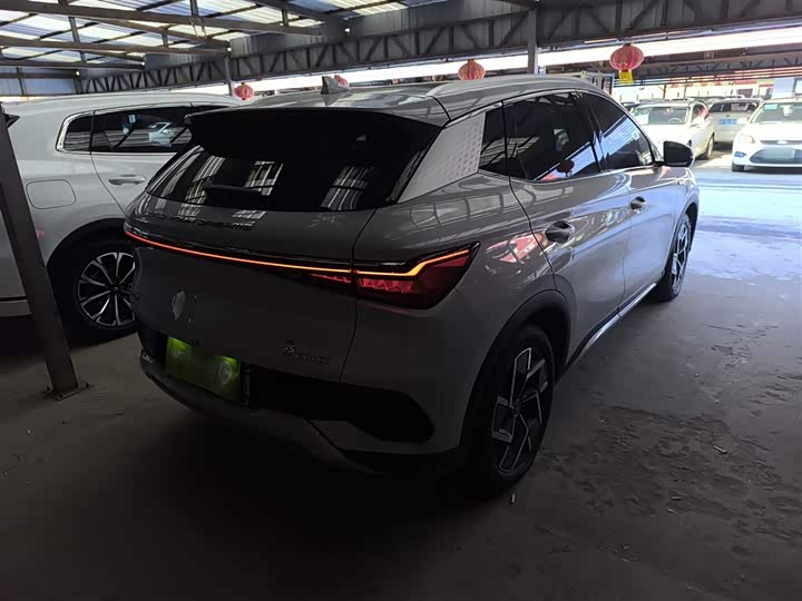 Фото 7 - BYD Yuan Plus