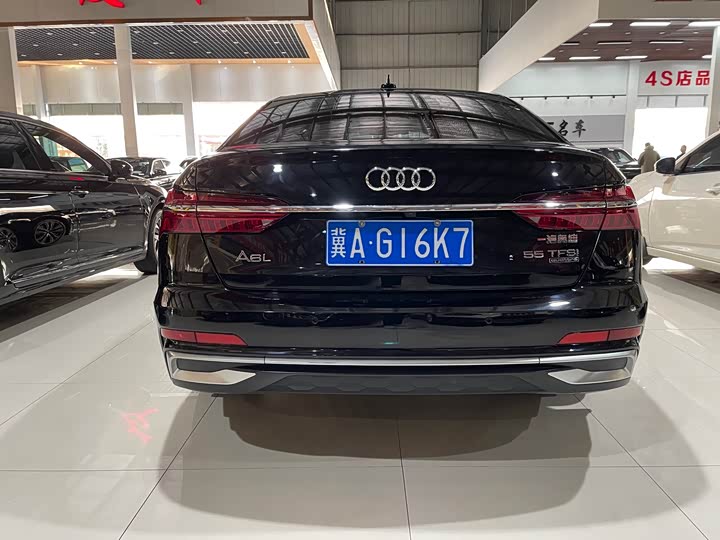 Фото 5 - Audi A6L