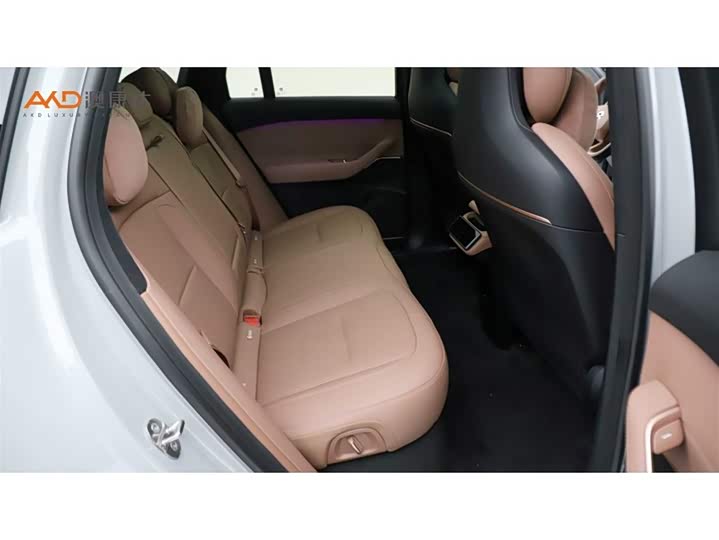 Фото 8 - Nio ES6