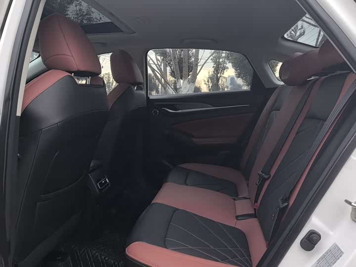 Фото 7 - Changan Eado Plus