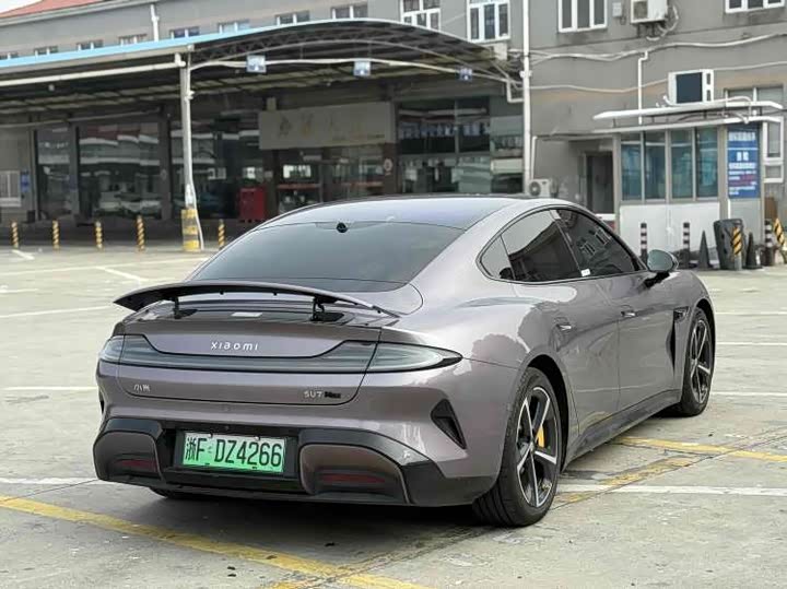 Фото 4 - Xiaomi SU7