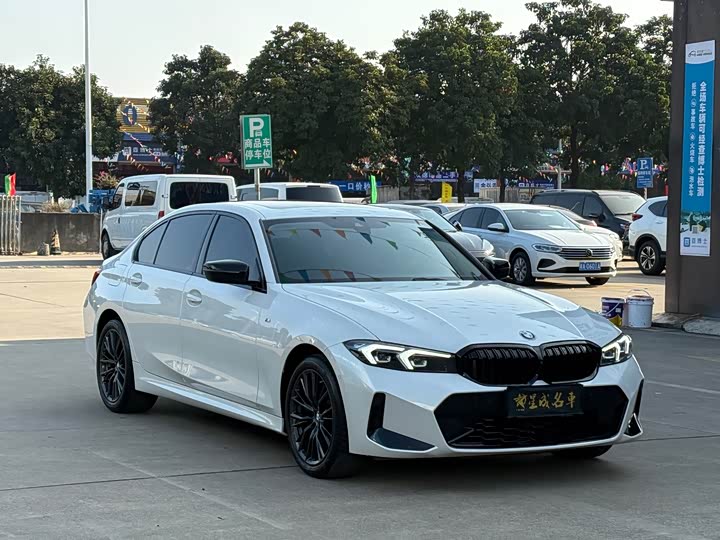 Фото 3 - BMW 3 Series