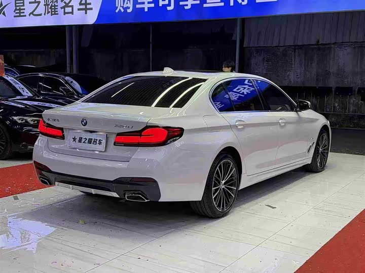 Фото 4 - BMW 5 Series