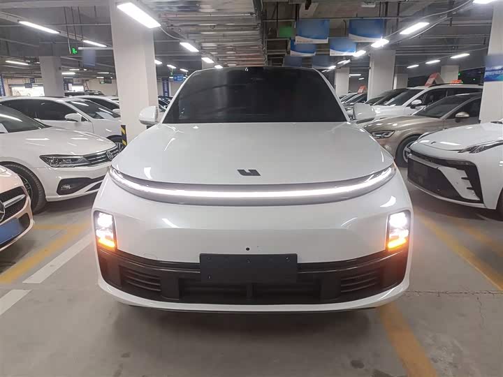 Фото 3 - LiXiang L7