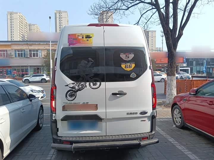 Фото 6 - Ford Transit